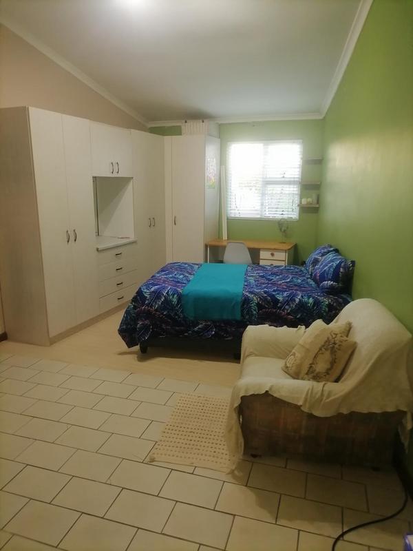 1 Bedroom Property for Sale in Steenberg Western Cape